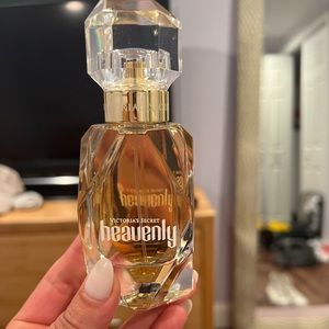 Brand new perfume, heavenly Victoria’s Secret, it was a gift
